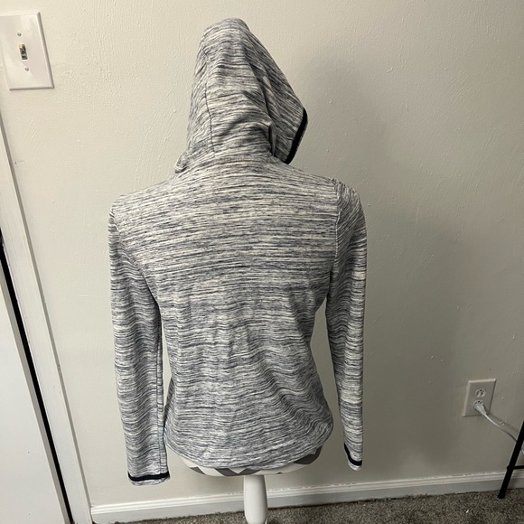 Talbots Womens Long sleeve Hooded Full zip pockets jacket size SP - Picture 2 of 4